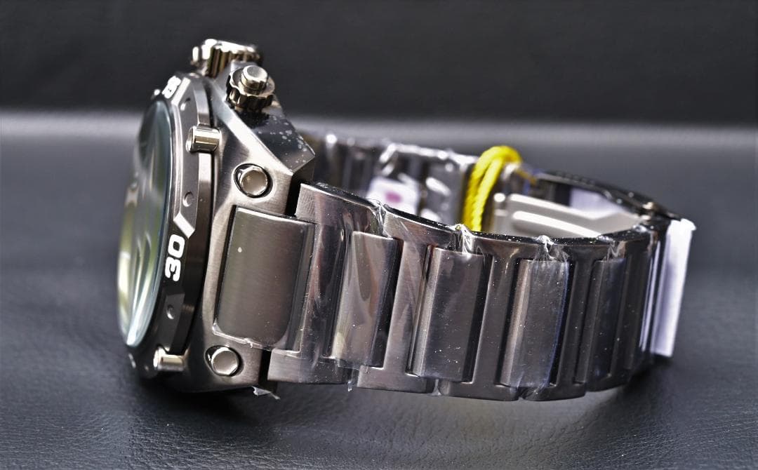 インビクタ『Aviator 40268』★デュアルタイム機能★ガンメタカラー