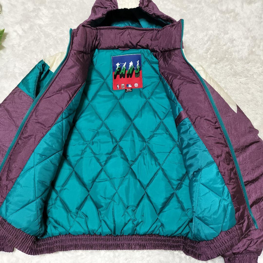 FANS NHLマイティーダックス中綿ナイロンジャケットパーカー　ヴィンテージ