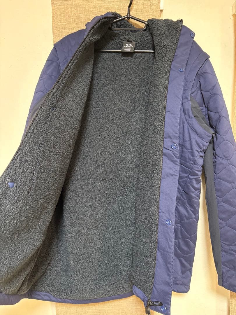 Oakley ゴルフ ジャケット 紺色 袖取り外し可能