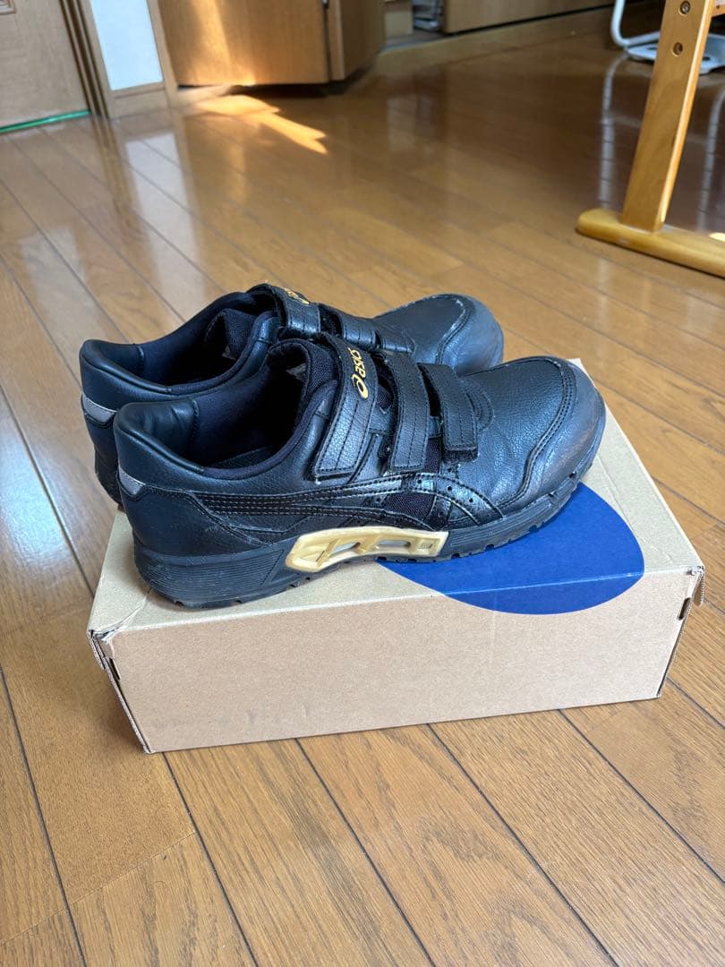 アシックス ウィンジョブCP602 G-TX 26cm / 黒