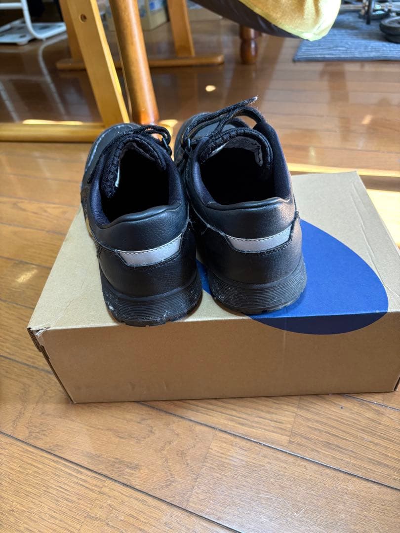 アシックス ウィンジョブCP602 G-TX 26cm / 黒