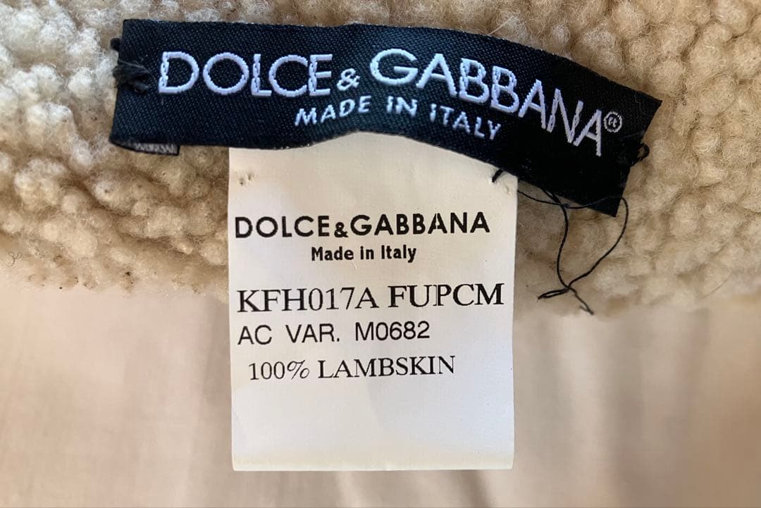 新品未使用　DOLCE & GABBANA ムートン帽子