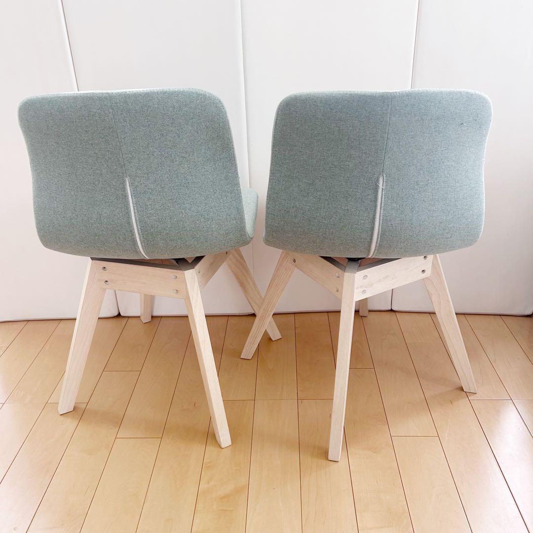 ２脚セット　ニトリ　回転式ダイニングチェア サンデー WW/GR 天然木　美品