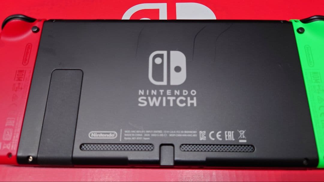 Nintendo Switch グリーン/レッド 本体