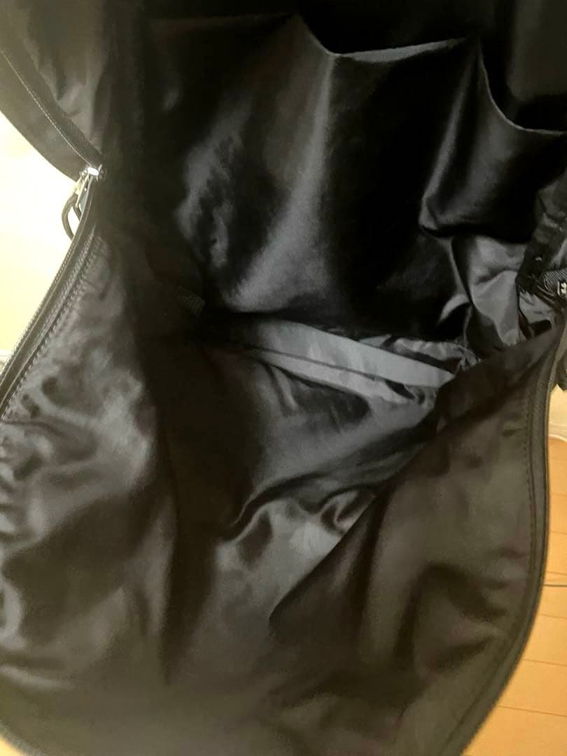 BALENCIAGA カジュアルリュック 黒