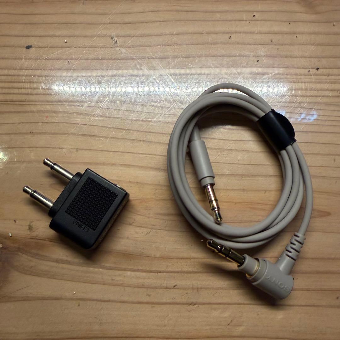 SONY WH-1000XM4ワイヤレスノイズキャンセリングヘッドホン シルバー