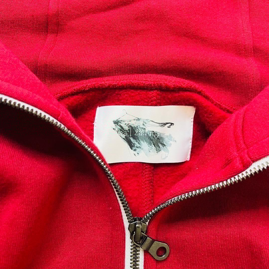 なびくパーカー赤レッド ha | za | ma ハザマhazama松井 諒祐