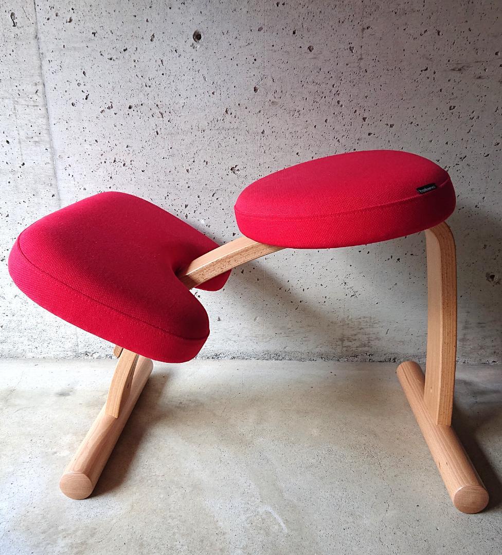 【良品】サカモトハウス バランスチェアイージー　レッド(ショートフレーム)