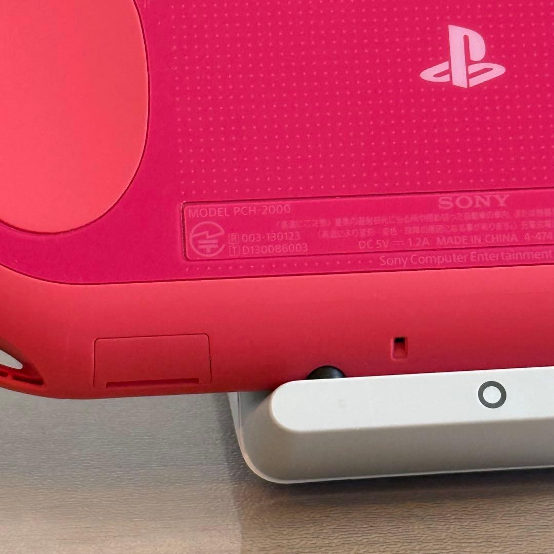 【訳ありジャンク】PSVITA PCH-2000 ピンク/ブラック 3-170