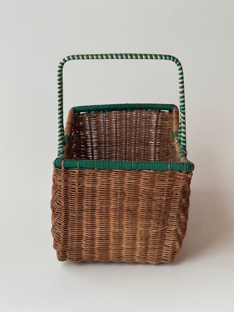 イギリス ヴィンテージ バスケット 籐 カゴ 古道具