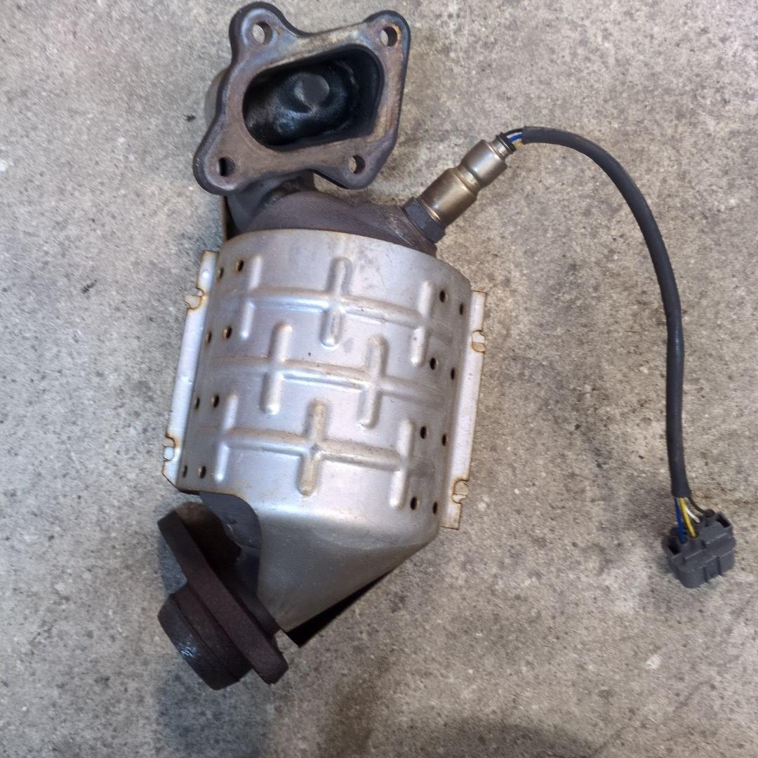 佑*護様 中身綺麗　ワゴンR　スティングレーターボ　MH23S　触媒　チェックラ