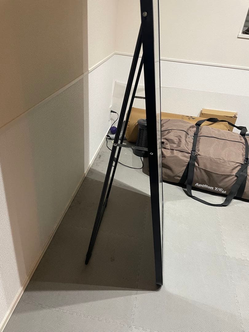 大型スタンドミラー シンプルデザイン