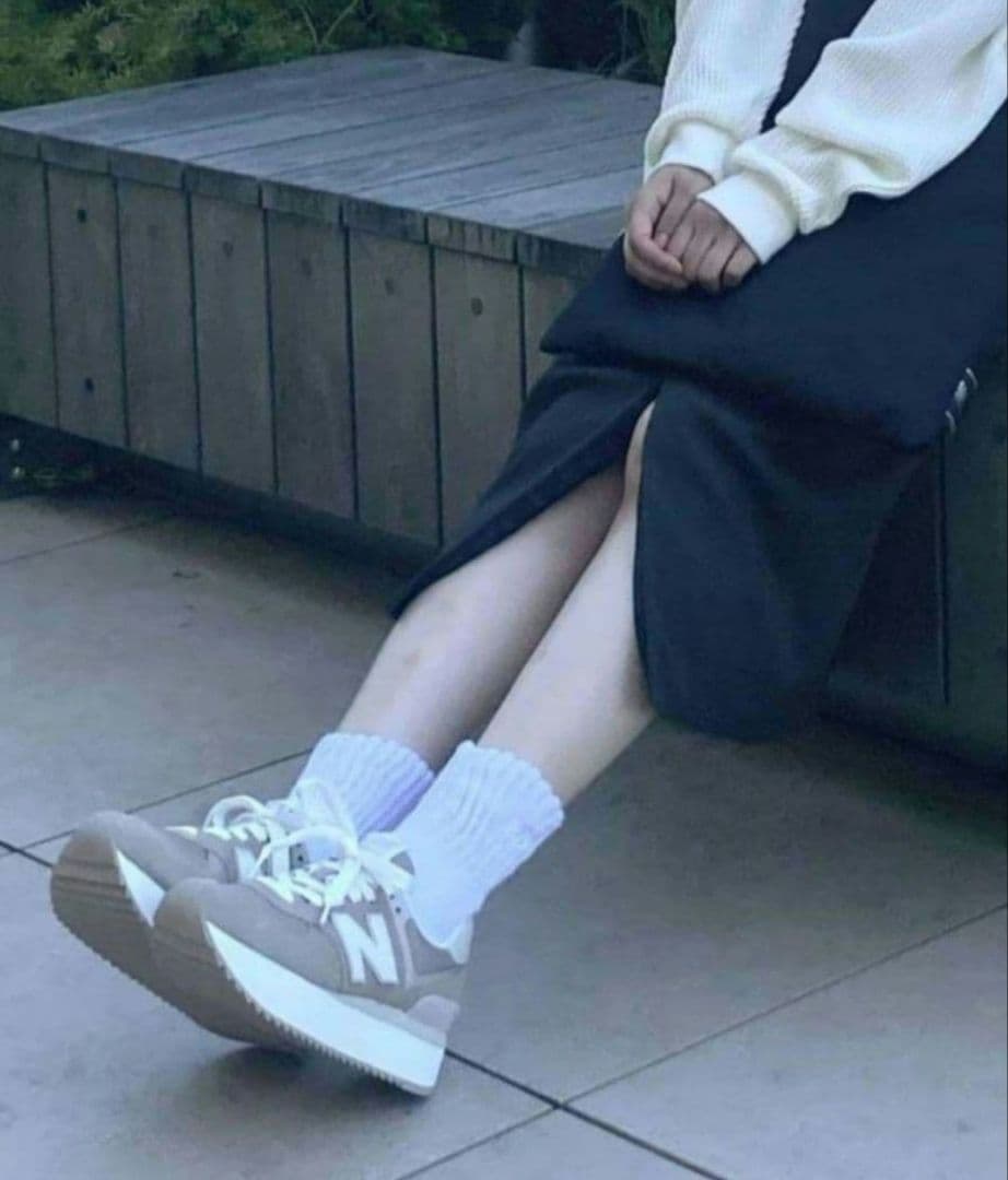 _153❗【未使用に近い美品】ニューバランス574厚底 ブラウン 24㎝