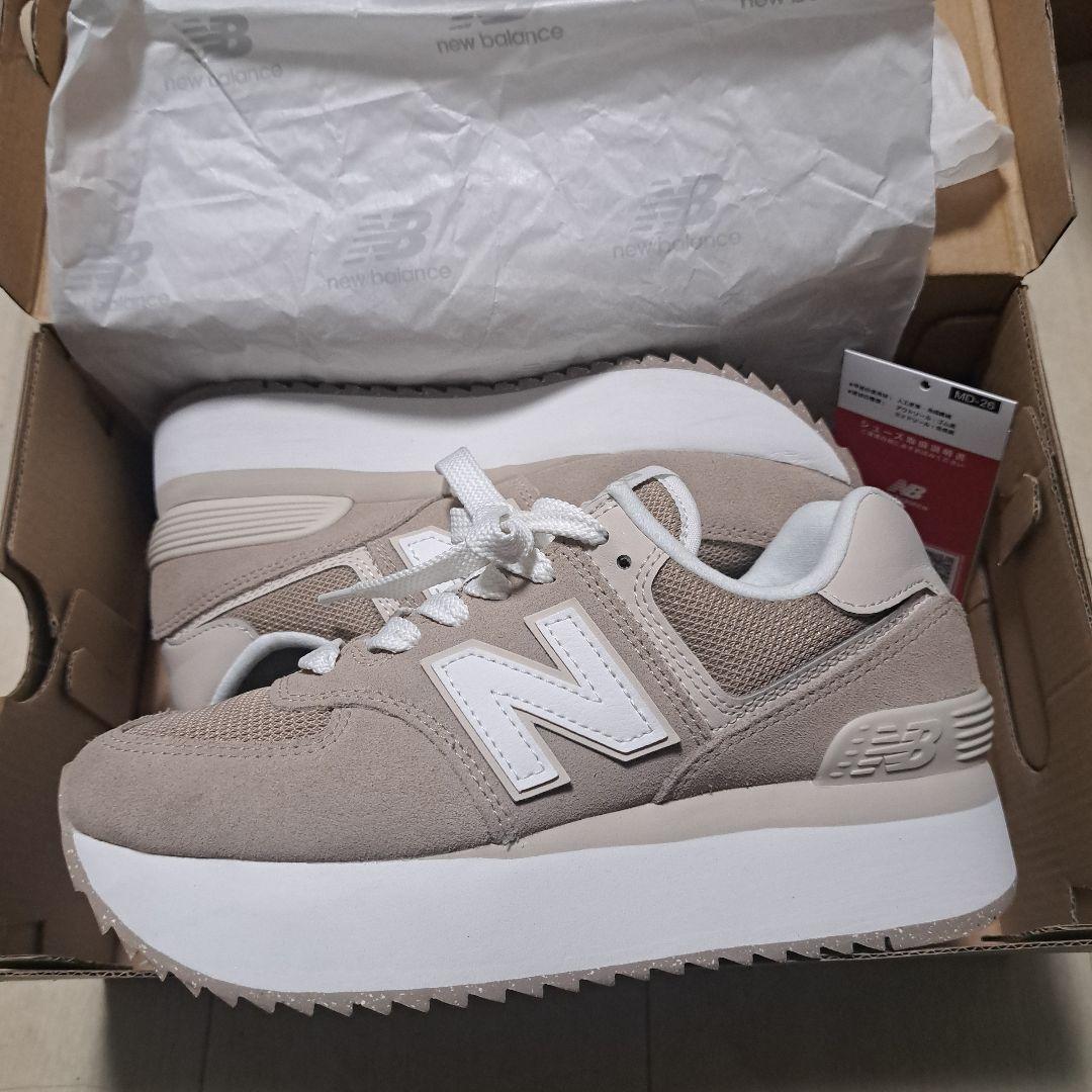 _153❗【未使用に近い美品】ニューバランス574厚底 ブラウン 24㎝