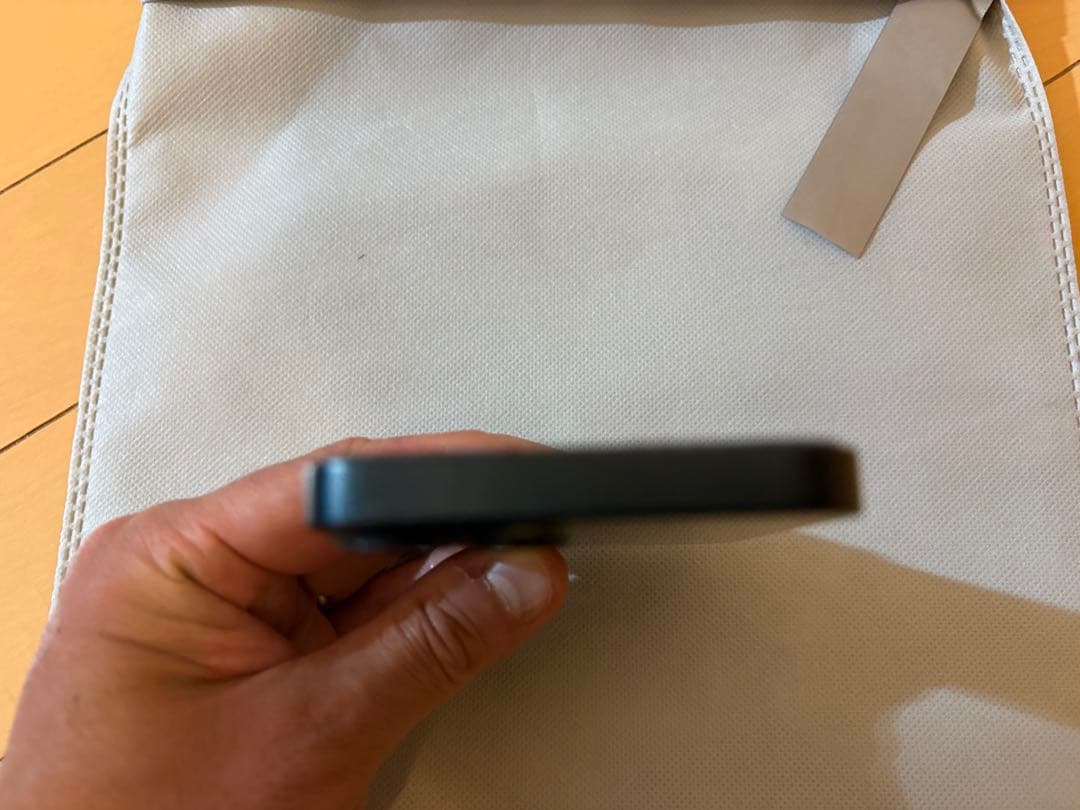 iPhone13mini 本体　ミッドナイト