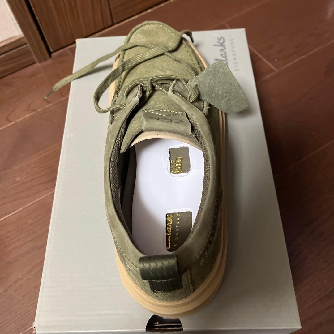 Clarks オリーブ スエード デッキシューズ