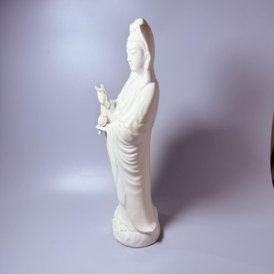 伊万里　鍋島　長春窯　白磁観音像　共箱有り　高さ45㎝