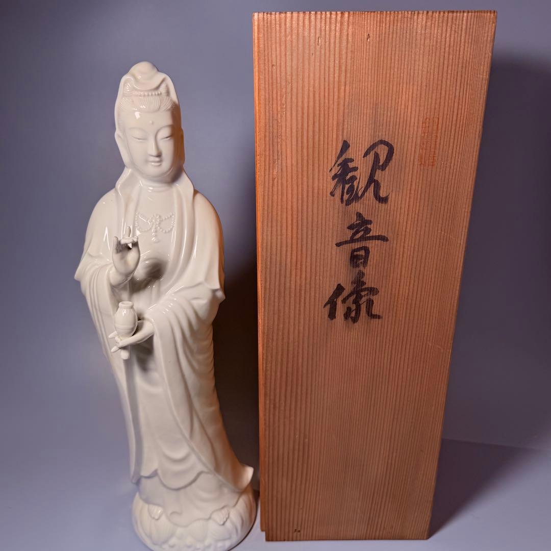 伊万里　鍋島　長春窯　白磁観音像　共箱有り　高さ45㎝