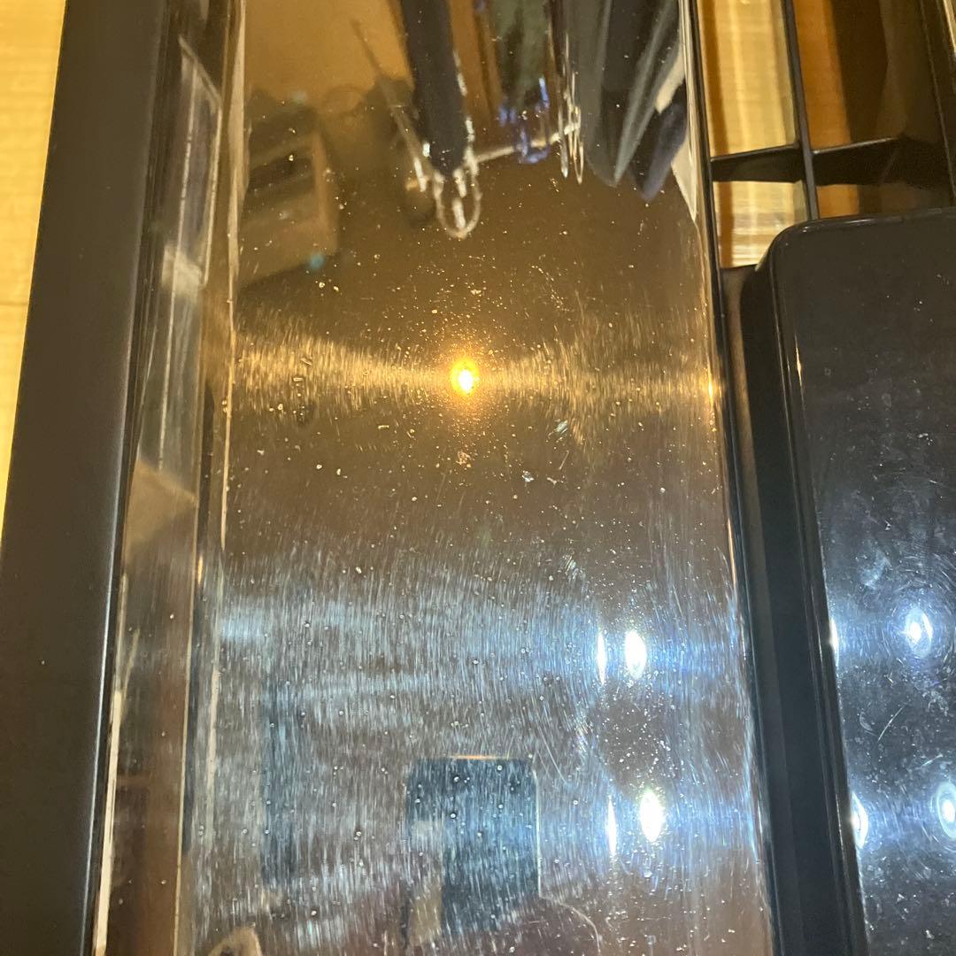 メ*ス様 トヨタ　5型ハイエース　ダークプライムⅡ 純正グリル