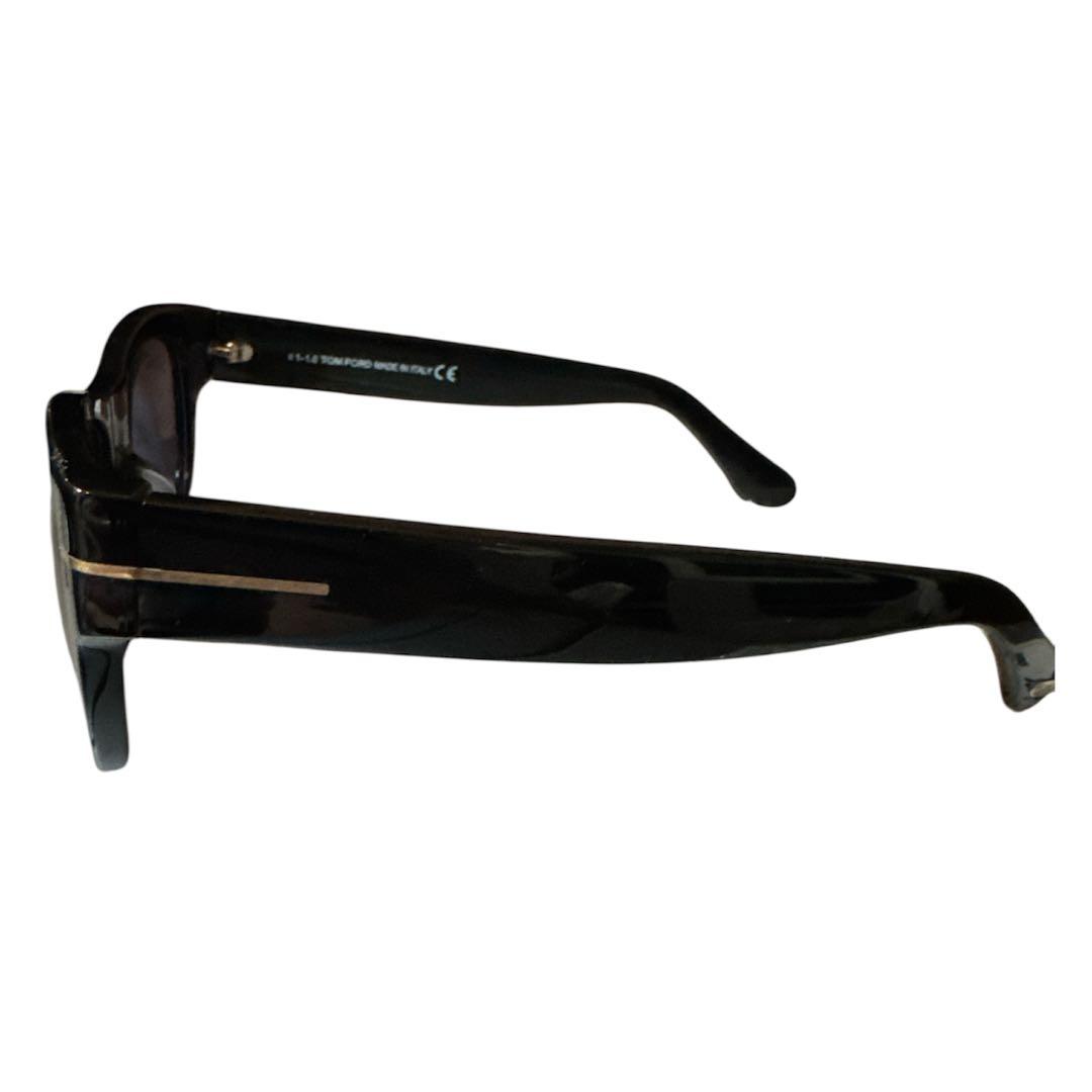 山下健二郎着用 TOMFORD トムフォード サングラス Cary キャリー