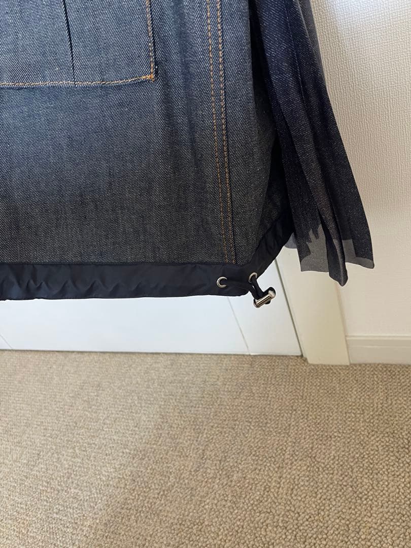 大幅値下げです。『サカイ』デニムジャケット ノースリーブ プリーツ