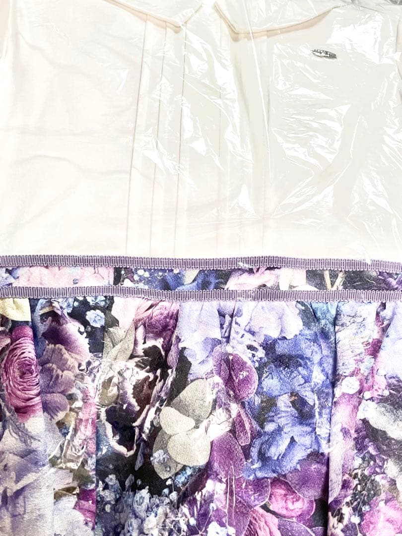 新品　ANNA SUI mini アナスイミニ　花柄ワンピース 140