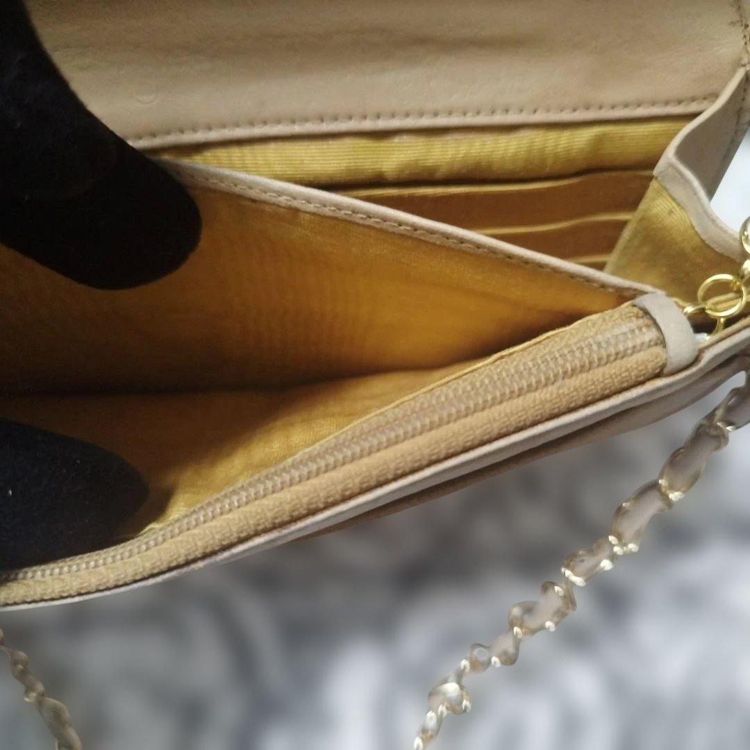 シャネルデカココ斜め掛け　ウォレット