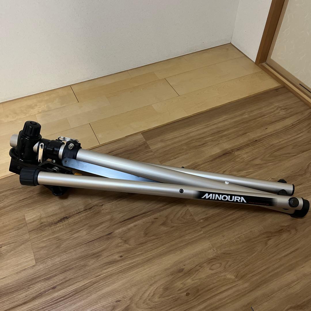 ミノウラ　RS −5000 自転車用メンテナンススタンド（高さ調整可能）