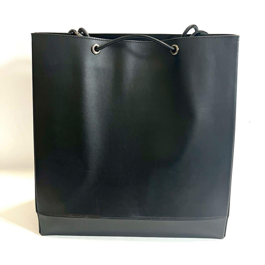 FENDI フェンディ トートバッグ ショッピング レザー ロゴ ハンド