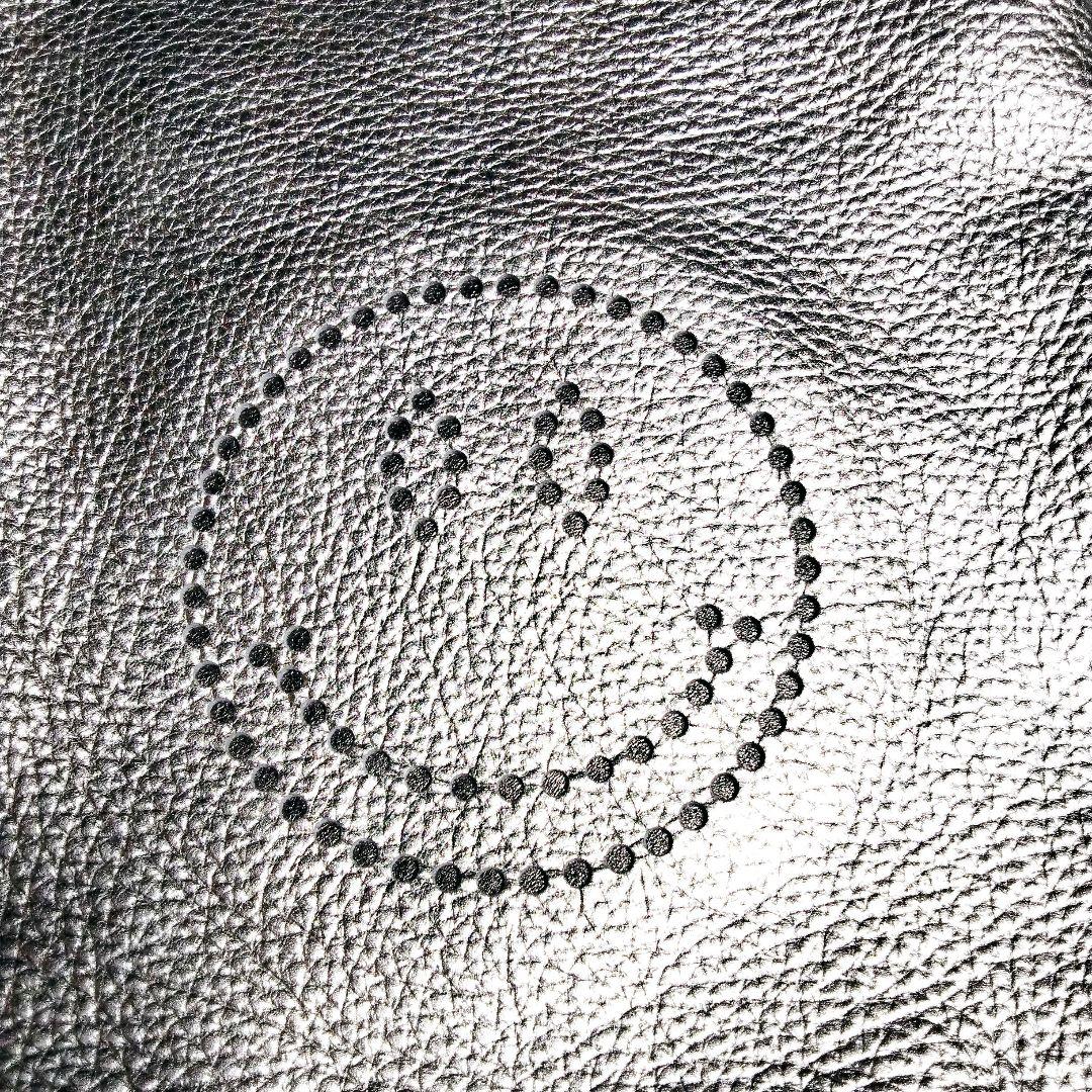 美品♪サロンドアルファード スマイル プチポシェット ショルダーバッグ シルバー