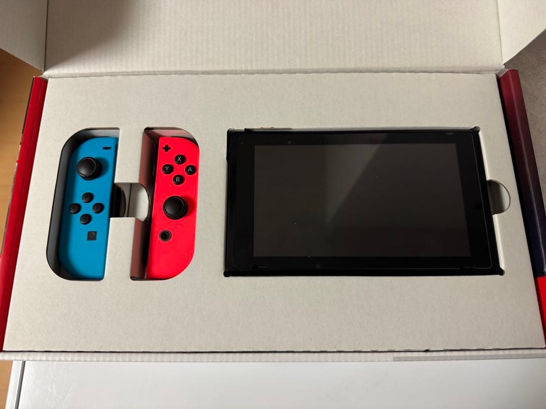 Nintendo Switch 本体　ソフト5本セット