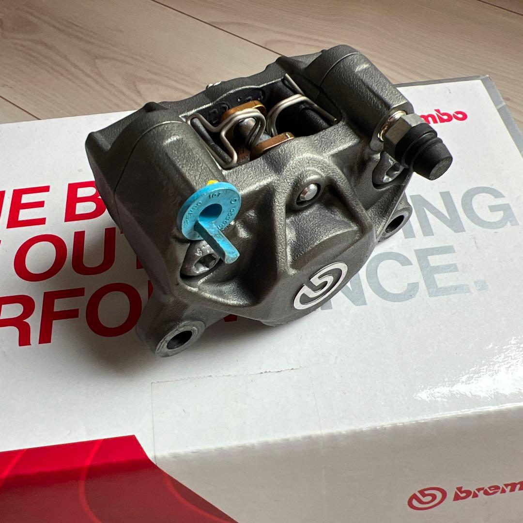 brembo 2POTキャリパー