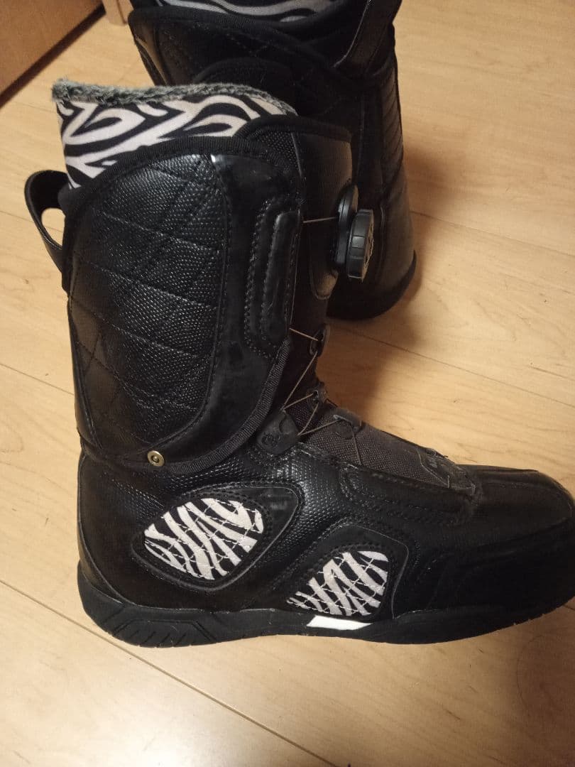 スノーボードブーツ　メンズ　27〜27.5センチ