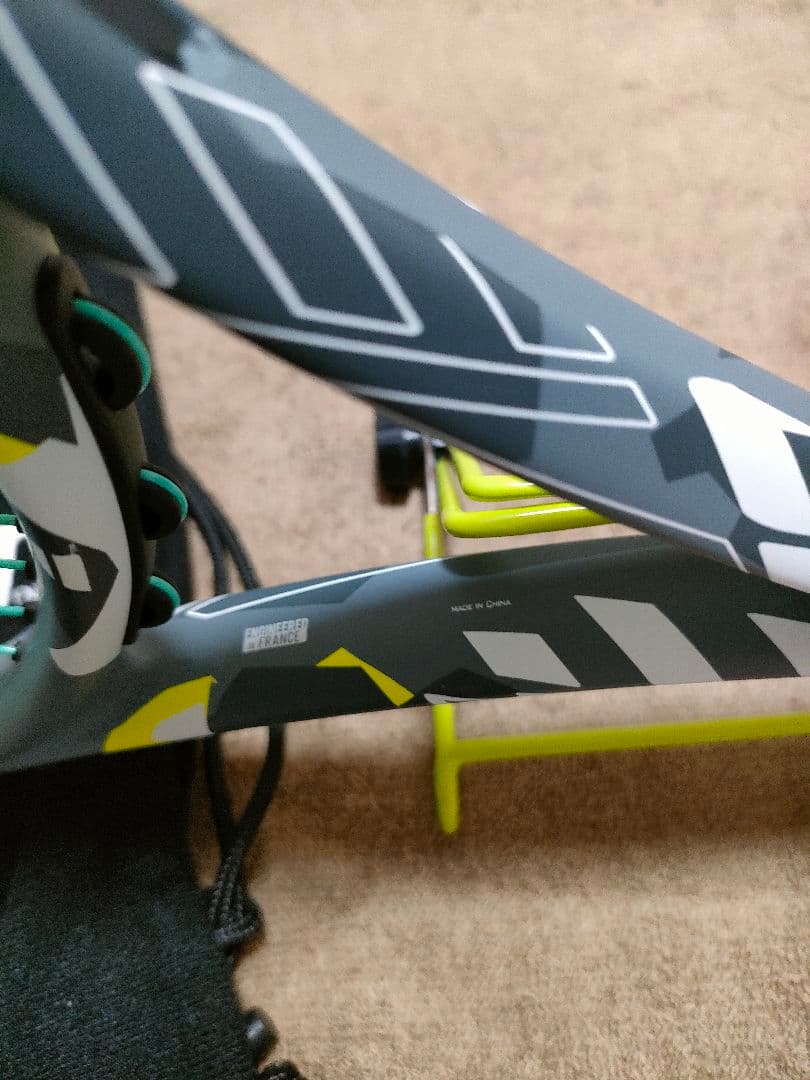 【現行版】バボラ　エボアエロ ライト Evoaero light