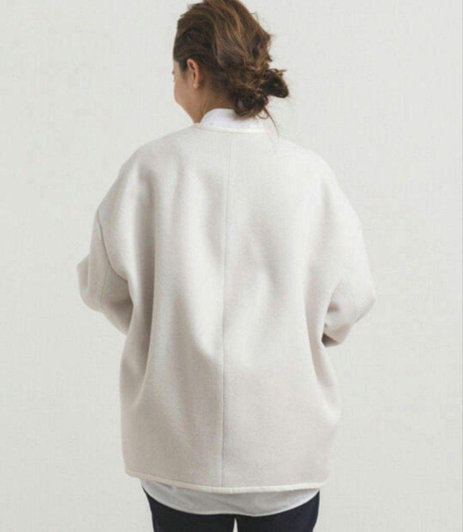 美品 ✨️ yori ヨリ アンゴラ混 ノーカラーコート 定価4.9万