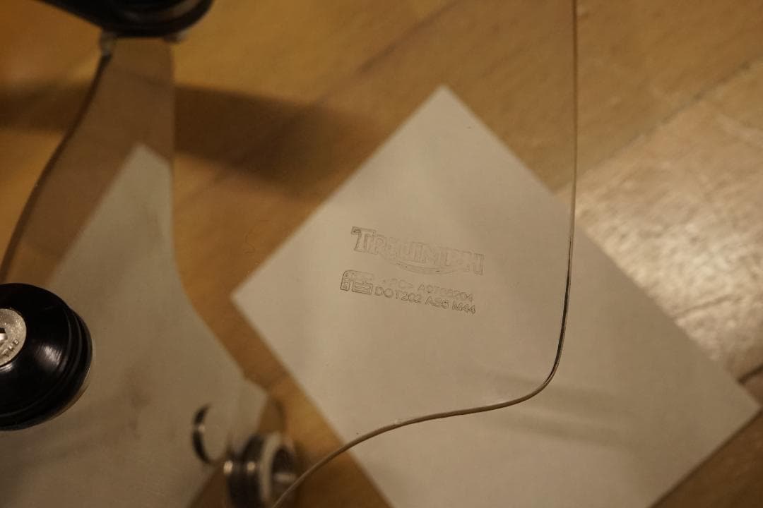 TRIUMPH ロングホール スクリーン ボンネビル 純正