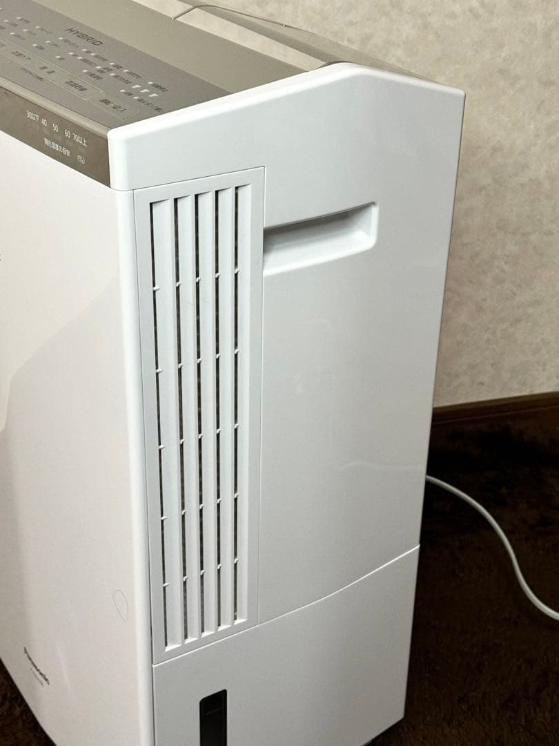 Panasonic ハイブリッド 衣類乾燥除湿機 F-YHTX200