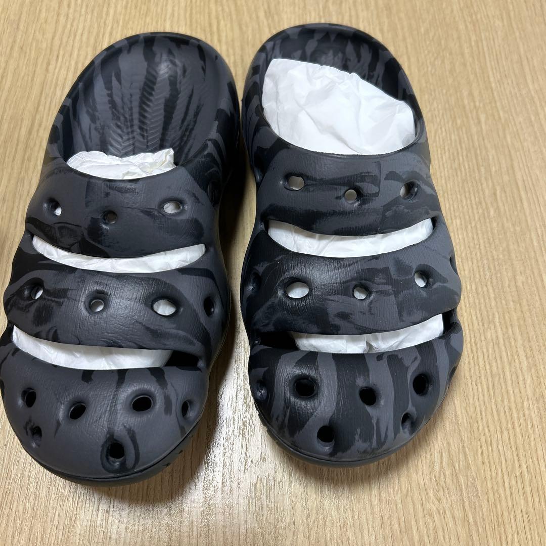 KEEN サンダル　YOGUI 新品未使用