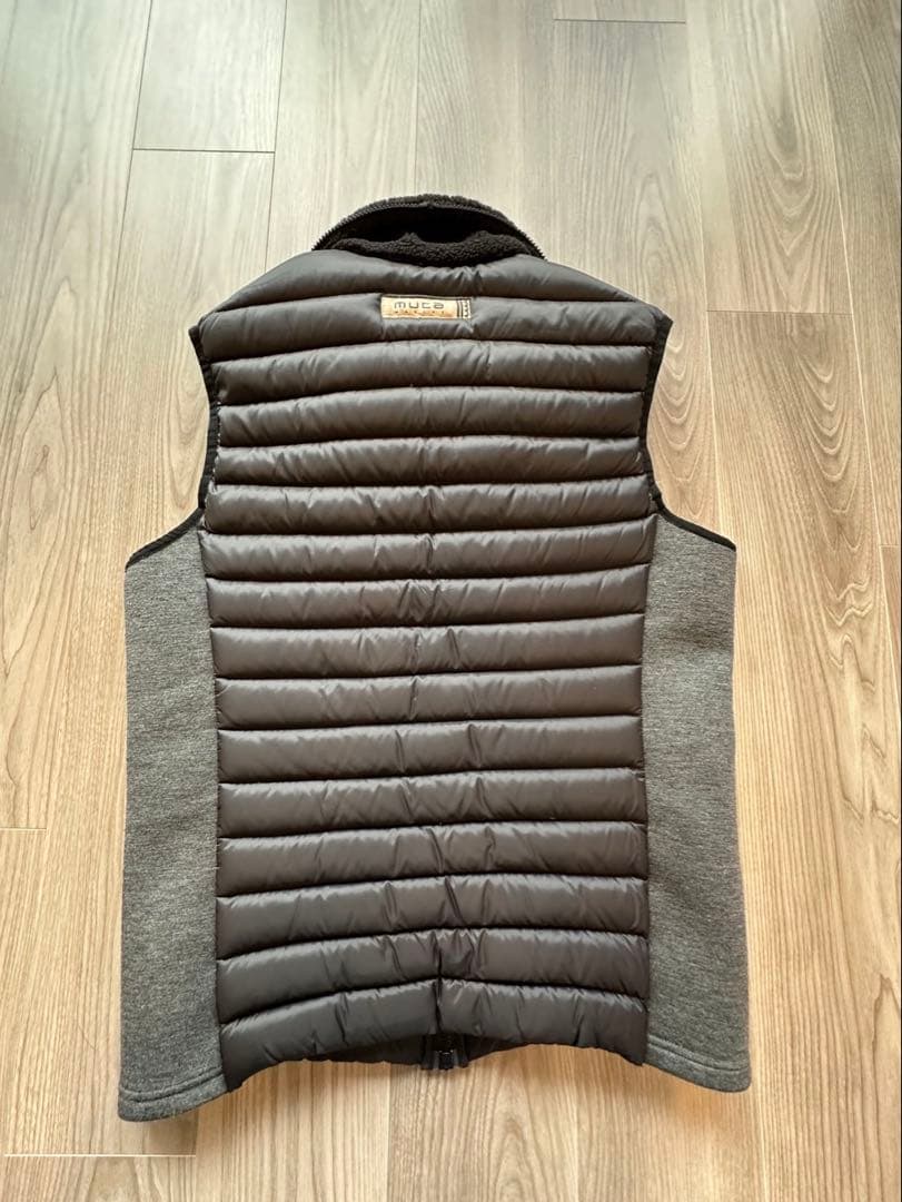 muta ブラックダウンベスト