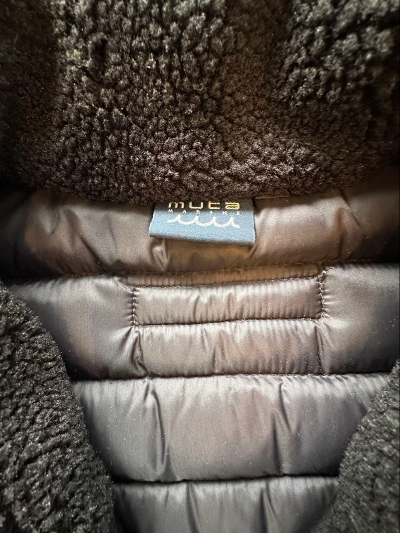 muta ブラックダウンベスト