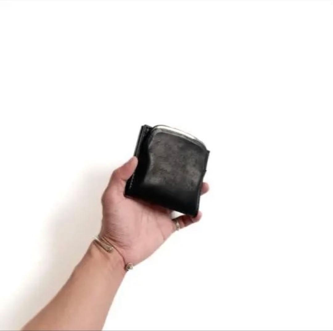 り*ご様 天溝がま口の二つ折り財布 【がま口ウォレット】 chroi's wal