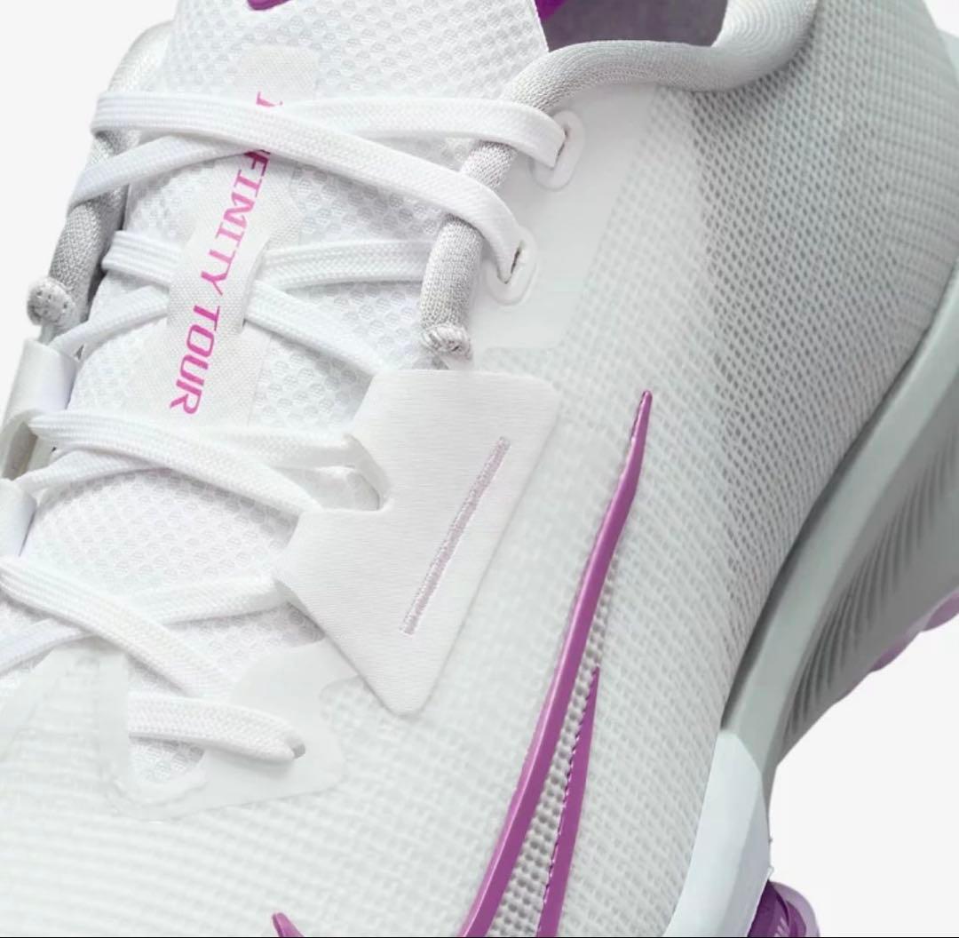 新品ナイキ エア ズーム インフィニティ ツアー 2 ワイド