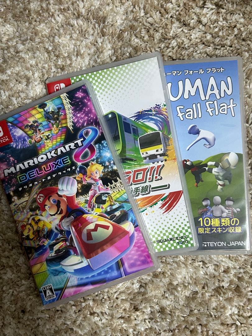 Nintendo Switch 本体　Joy-Conブルー・レッド　エイジ様