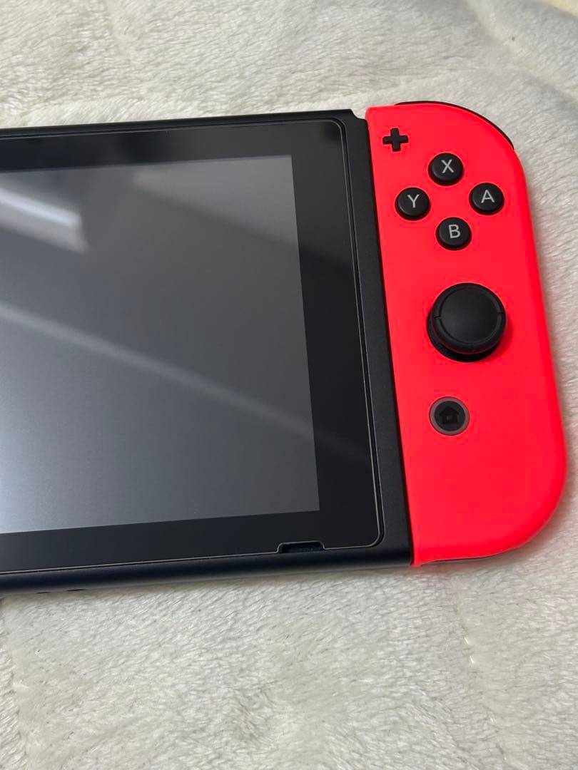 Nintendo Switch 本体　Joy-Conブルー・レッド　エイジ様