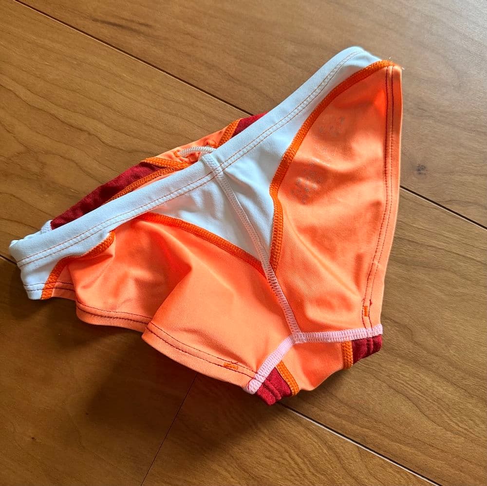 MIZUNO RQ632　オレンジ×レッド　ライフセーバー光沢 140 競パン