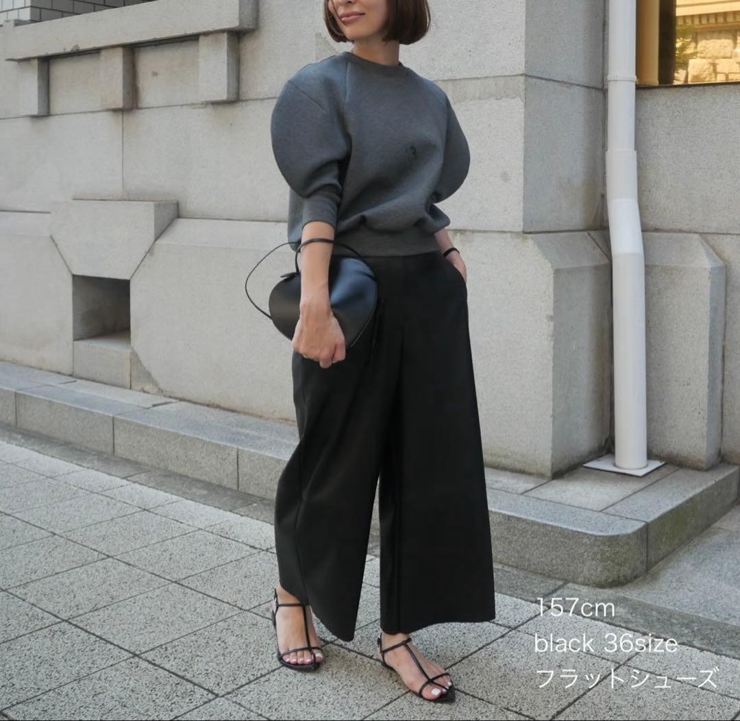 heve レザーパンツ