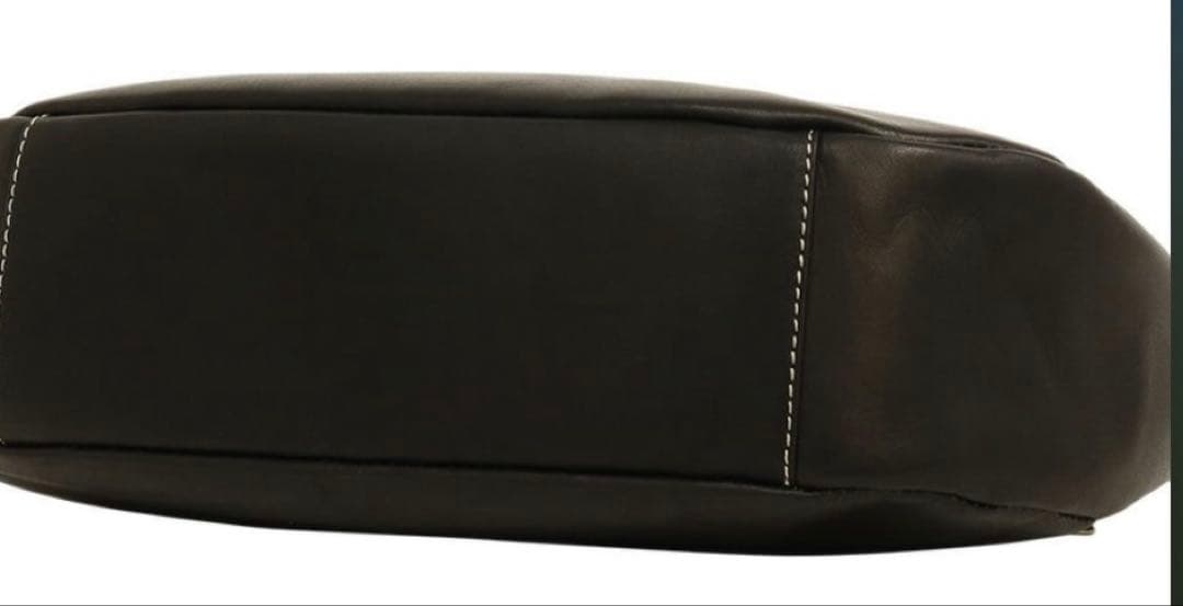 新品未使用kissora黒いレザーショルダーバッグ