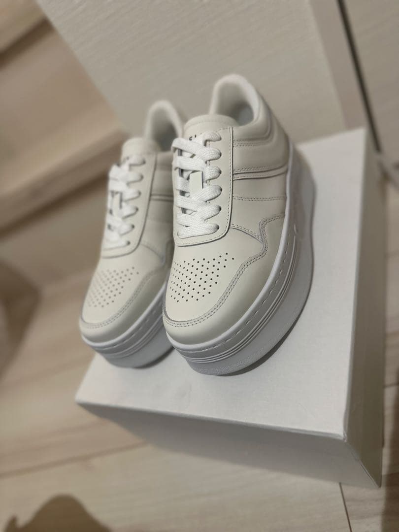 来週まで！CELINEブロックスニーカーウェッジアウトソール36