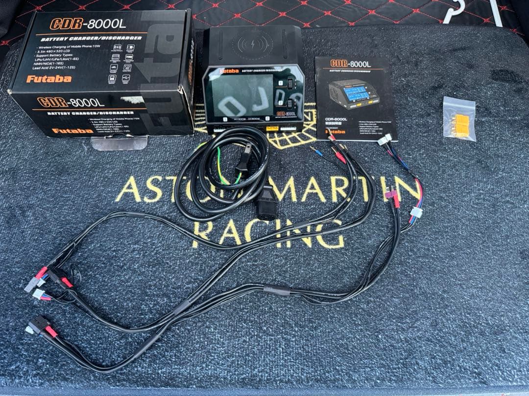 ラジコンFutaba CDR-8000L バッテリーチャージャー