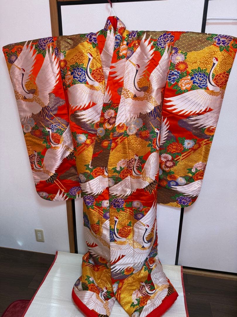 色打掛　赤色　豪華絢爛